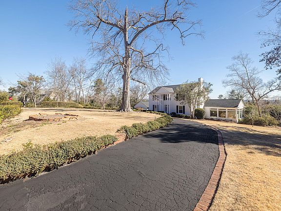 4th image of 600 Hickman Road