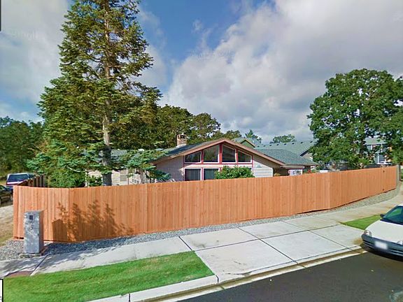 2nd image of 2247 Pleasanton Ct SE #1