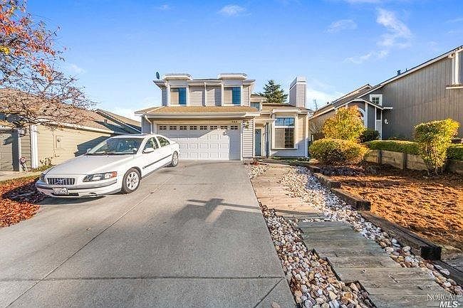 1st image of 264 Breezewalk Dr