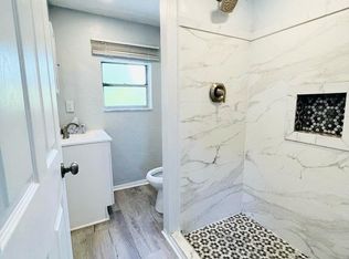 1410 38th Ave N APT 2, Saint Petersburg, FL 33704