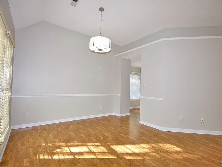115 Markum Ln — Photo 7
