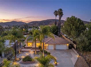 24380 Paseo Arroyo, Canyon Lake, CA 92587