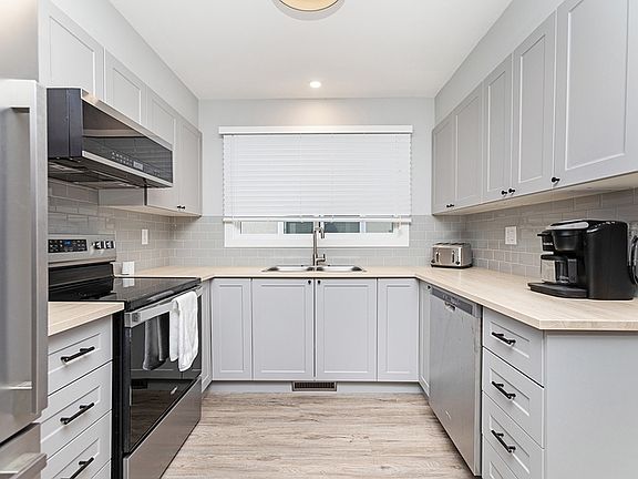 4th image of 5708 101st Ave NW #2