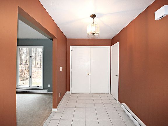 2nd image of 3324 Metropolitan Park Dr
