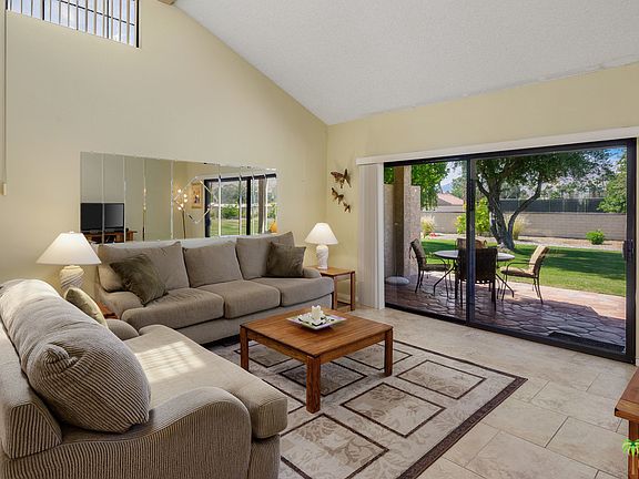 2nd image of 68191 Seven Oaks Pl