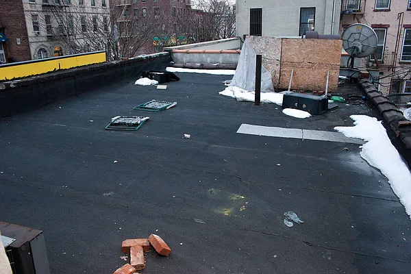 Rented by Nooklyn NYC LLC | media 31