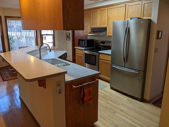 5th image of 2930 Nova Dr