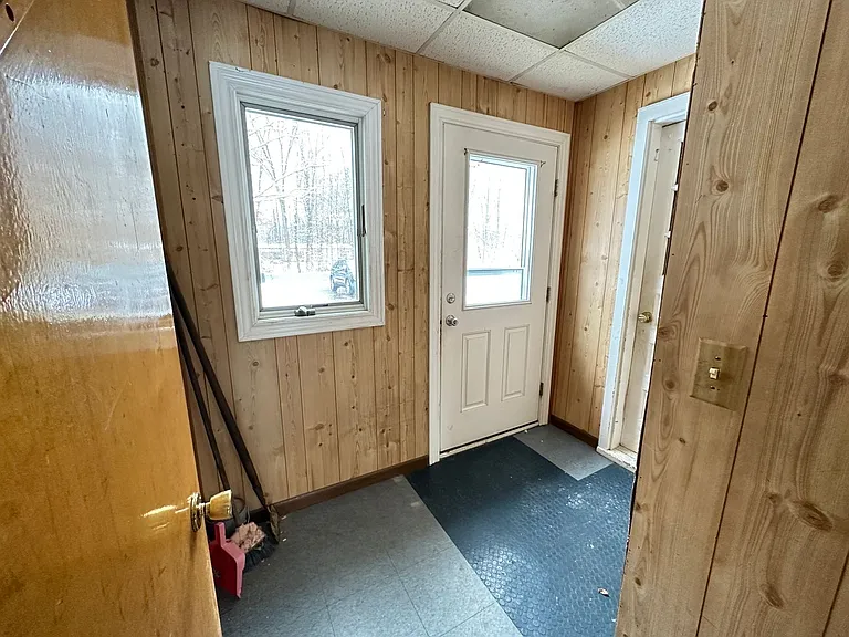 4950 Slayton Rd — Photo 10