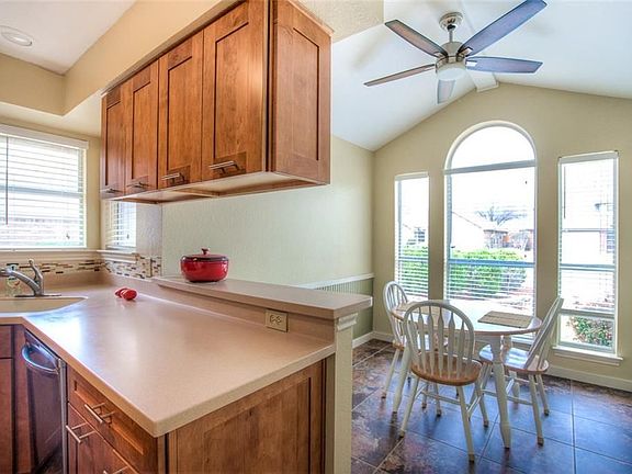 3rd image of 1903 Wood Meadow Dr