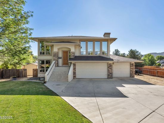 199 Pasture Dr, Carson City, NV 89701