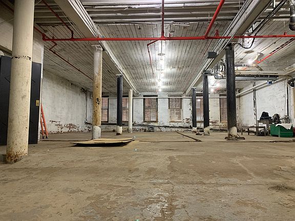 2nd image of 65 N Moore St APT 5A