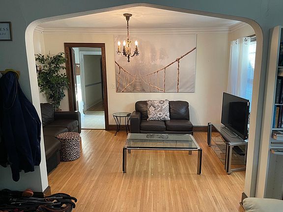 5th image of 1844 Grand Ave APT 1
