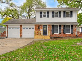 6901 NW 79th Ter, Kansas City, MO 64152