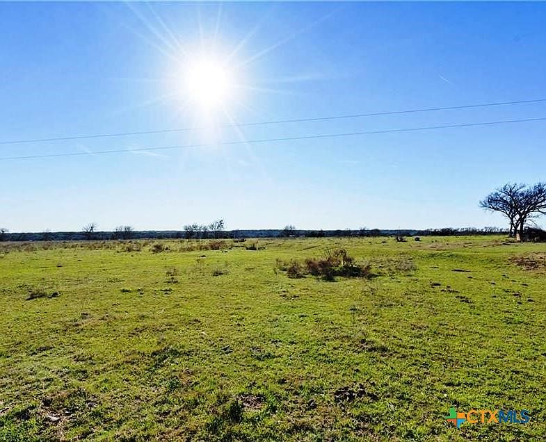2nd image of 2905 County Road 329