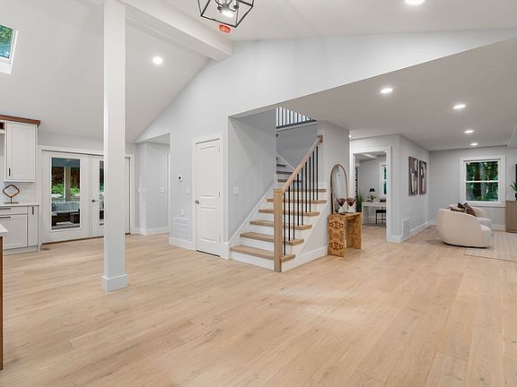 4th image of 184 Bedford Rd