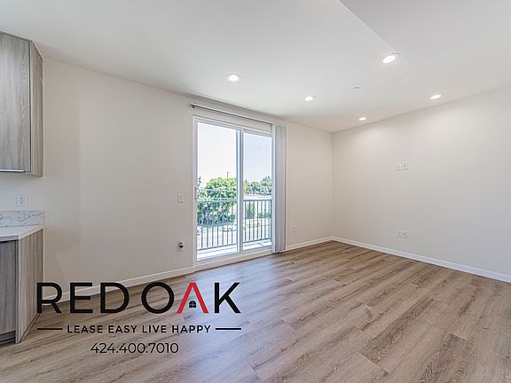 5th image of 8827 Van Nuys Blvd #201