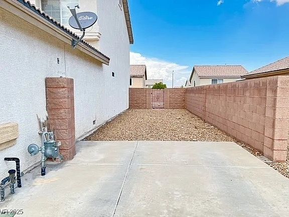 3rd image of 1066 Eagle Owl Ave