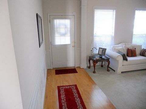 3rd image of 3204 Claybrooke Dr