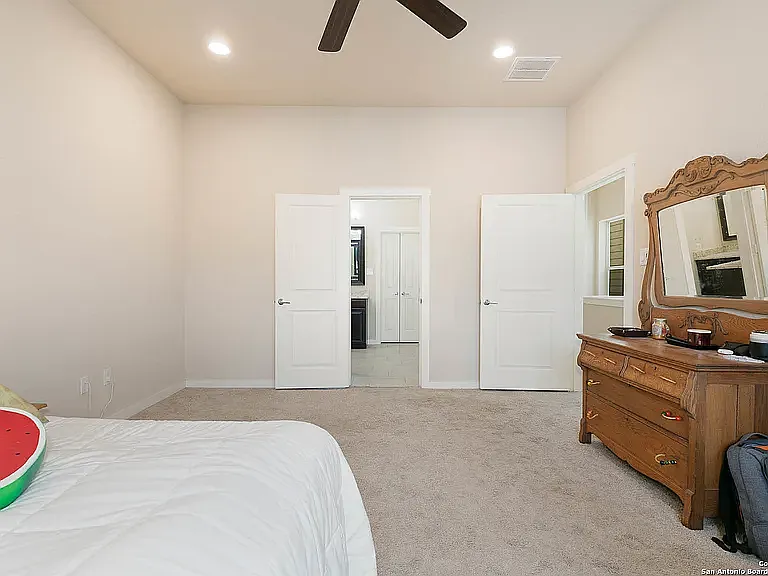 3831 Harry Wurzbach Rd #21 — Photo 31