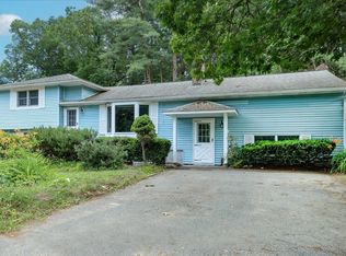 20 School St, Wilmington, MA 01887
