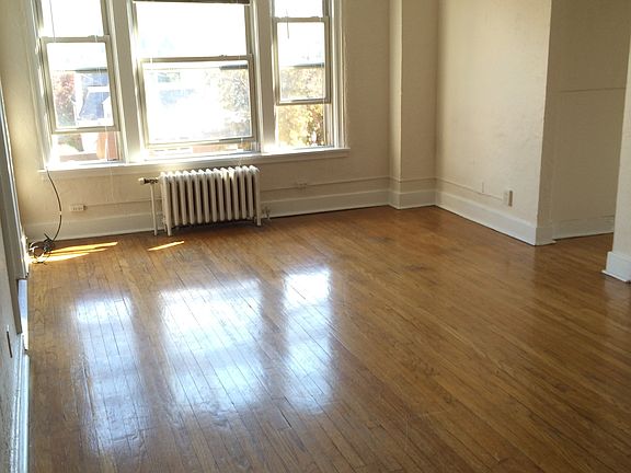 2nd image of 196 North St #5