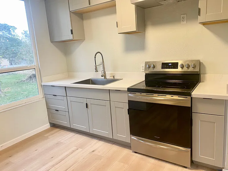 4520 Virginia Ave — Photo 17