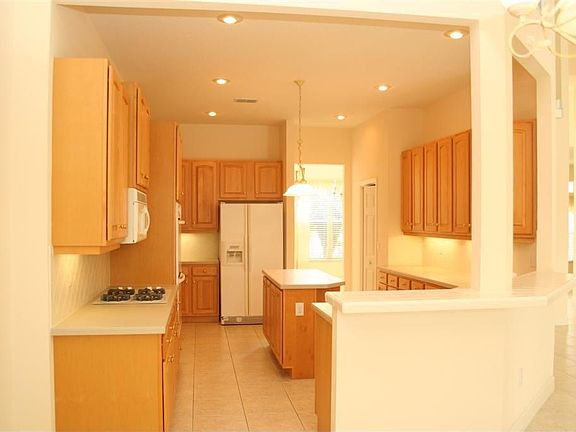 5th image of 19101 Mandarin Grove Pl