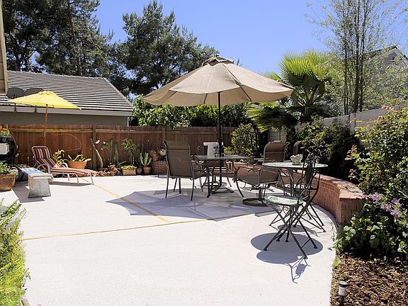 Large corner-lot yard