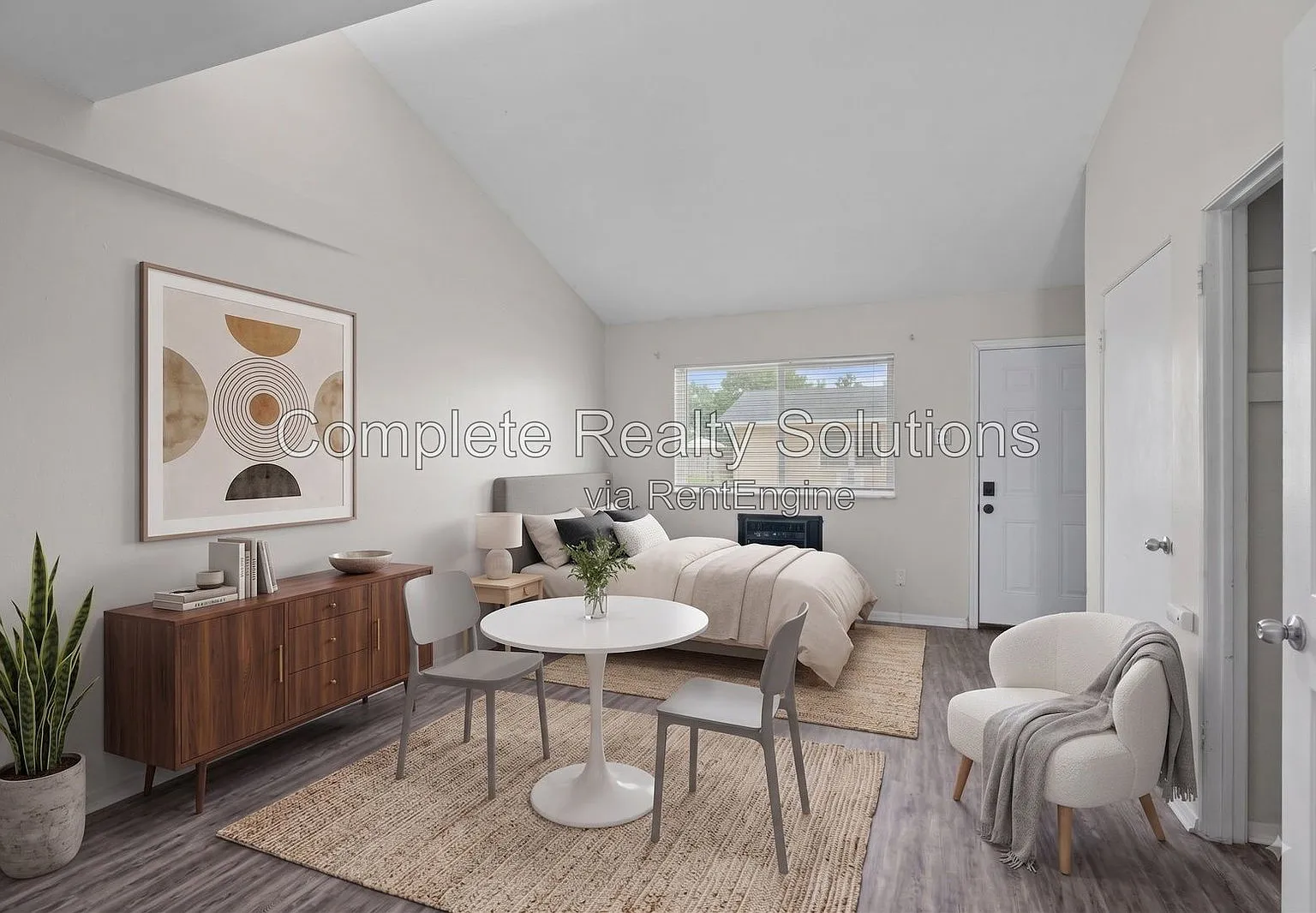 1 bed, 1.0 bath, 605 sqft, $725 — Photo 2