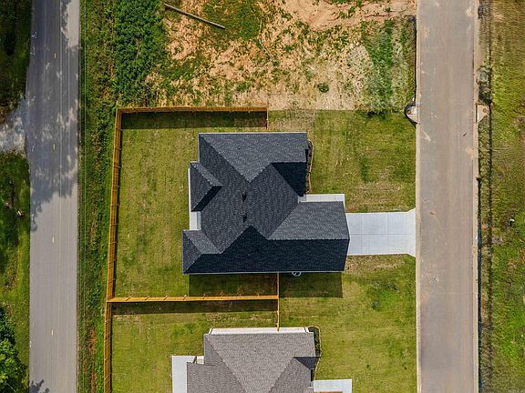 5th image of 113 Red Wing Way