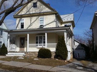 114 W Maxwell St, Mount Union, PA 17066
