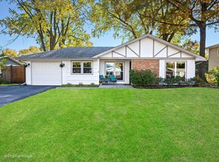 1517 Sequoia Ln, Darien, IL 60561