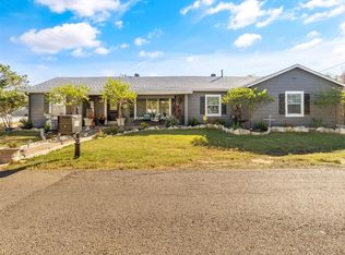 310 N Sparks St, Alvarado, TX 76009