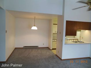 312 N Milwaukee St APT 5, Waterford, WI 53185