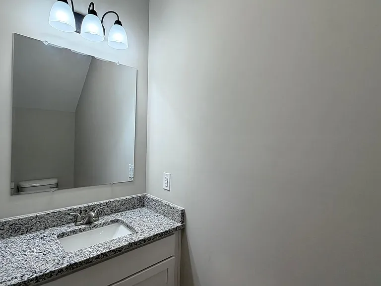 211 Jackson St #211 — Photo 6