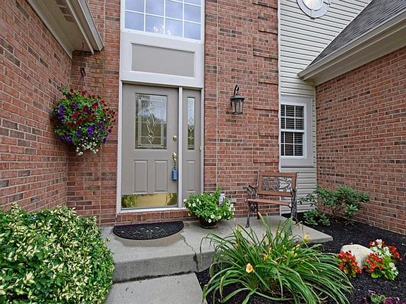 2nd image of 12180 Crestfield Ct