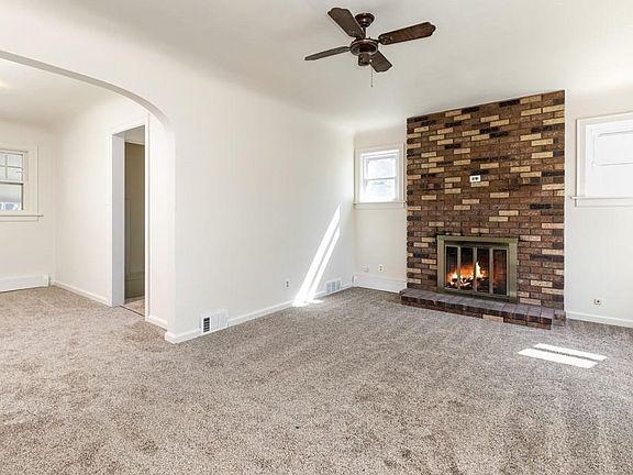 2nd image of 539 Burlington Ave