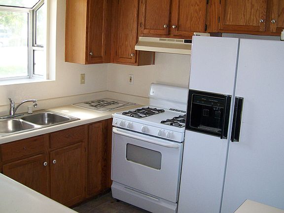 4th image of 7713 Jarvis Ln