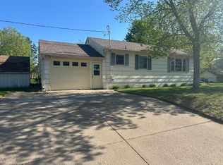 1222 SE 12th St, Brainerd, MN 56401