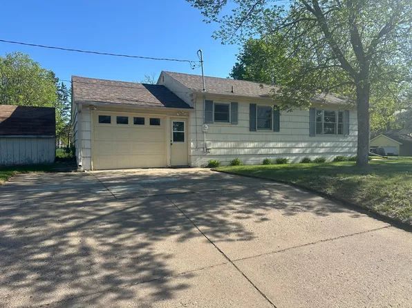 1222 SE 12th St, Brainerd, MN 56401