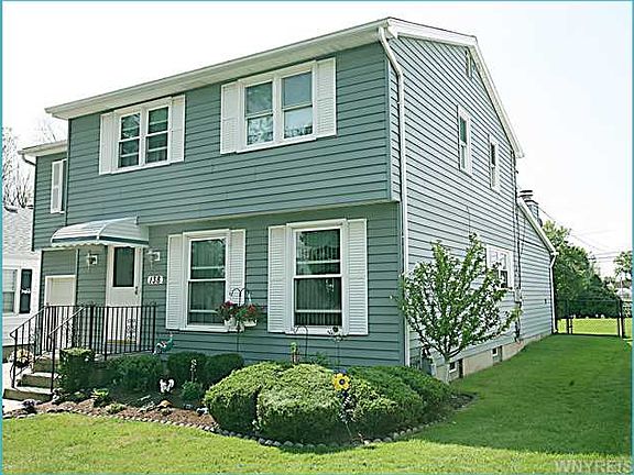 2nd image of 138 Woodridge Ave