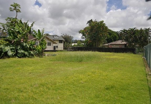 5th image of 221 Nalomeli Pl Lot 20-F