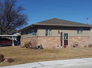 1021 W 5th St, Ogallala, NE 69153
