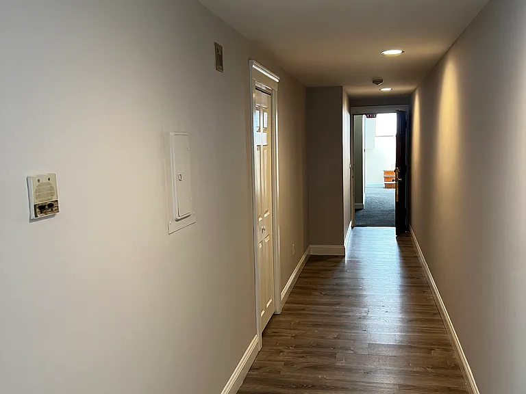 36 Abbott Street — Photo 81