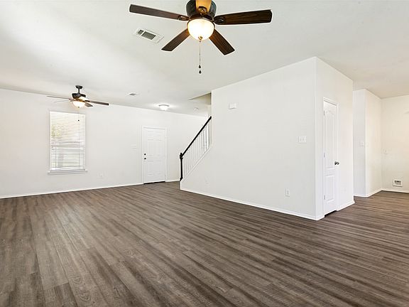 3rd image of 2005 Myers Ct