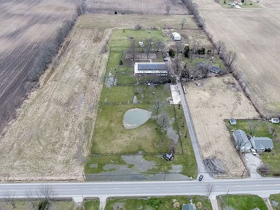 4th image of 3811 W State Road 32