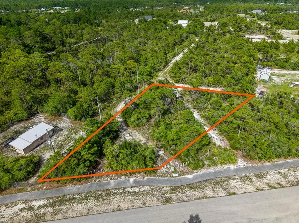 241 Ridgecrest Pkwy, Eastpoint, FL 32328