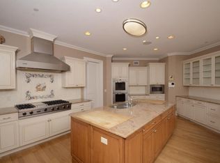 121 Oval Rd, Wall Township, NJ 08736