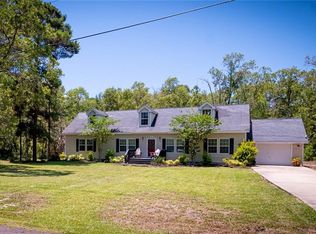 4 Bay Court Way, Ocklawaha, FL 32179