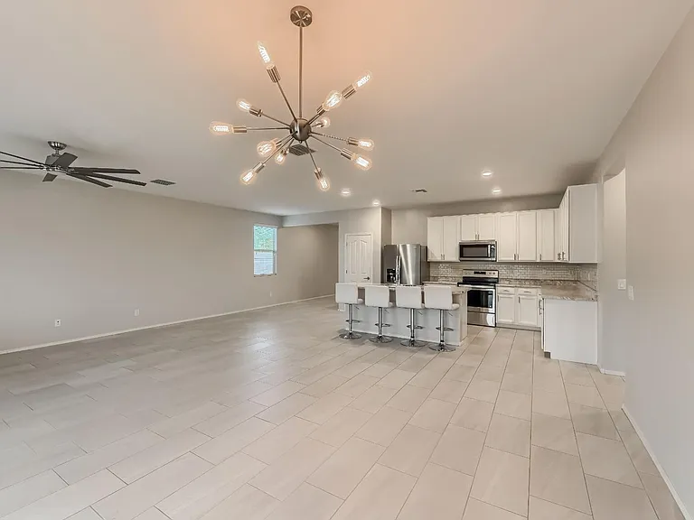 1754 E Grenadine Rd — Photo 14